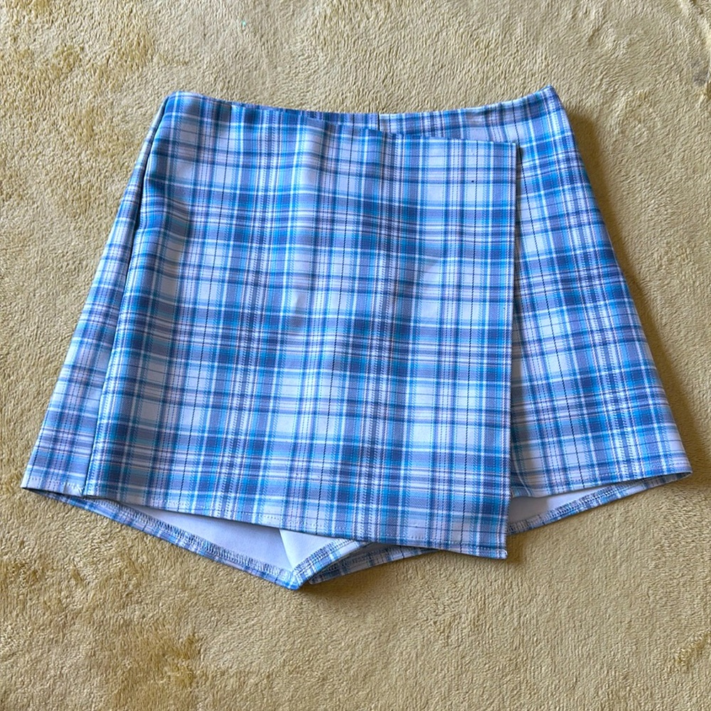Blue plaid skort from Papaya